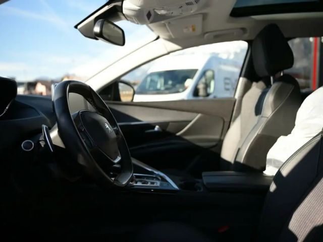 Peugeot 3008 Allure Pack EAT8 Hybrid