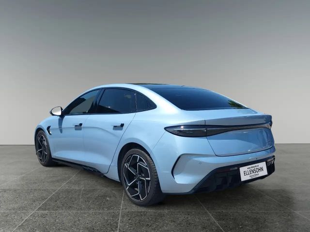 BYD Seal Design