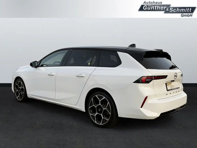 Opel Astra Sports Tourer Ultimate