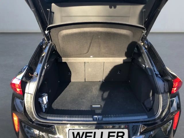 Cupra Terramar 1.5 e-Hybrid