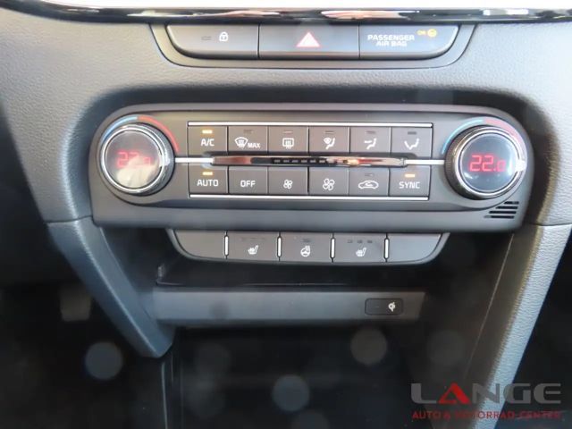 Kia Ceed 1.5T 140 SPI TEC LEDER Navi Klimaautom SHZ Temp Te