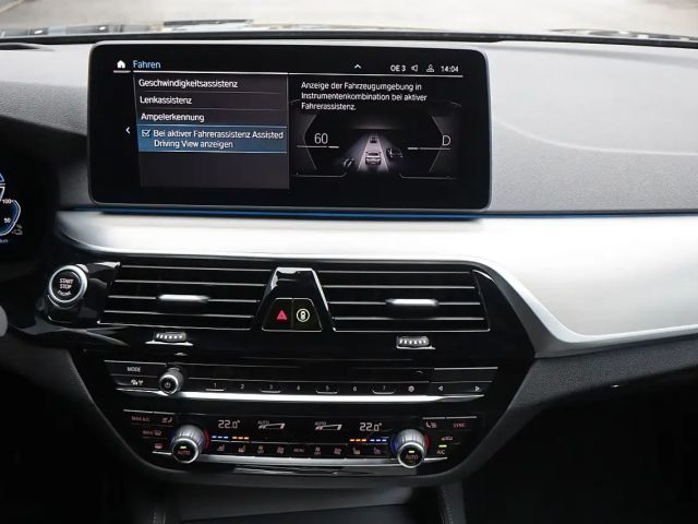 BMW 530 530e M-Sport Sedan xDrive