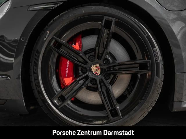 Porsche Taycan GTS Sport Turismo