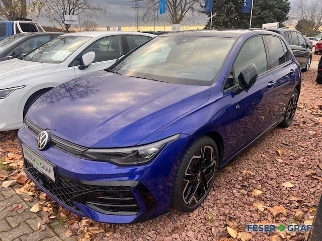 Volkswagen Golf 1.5 eTSI DSG Golf VIII R-Line