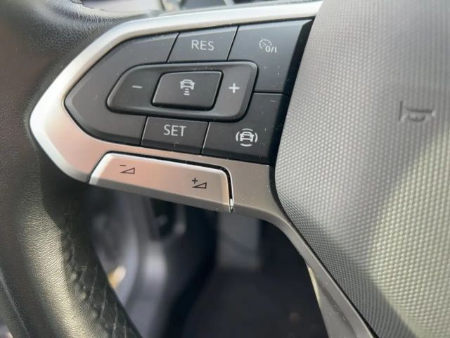 Volkswagen Passat 1.5 TSI Business DSG Variant