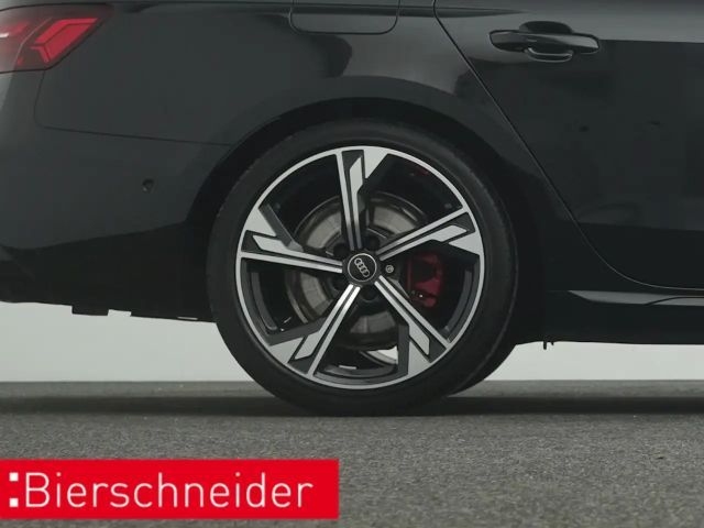 Audi A4 40 TFSI Avant Quattro S-Line