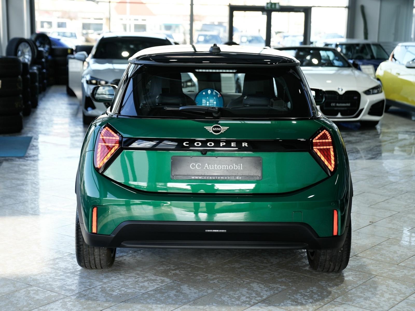 MINI Cooper Favoured