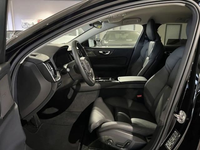 Volvo V60 AWD Dark Plus Recharge T6