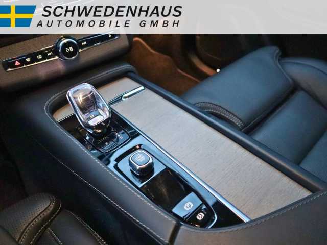 Volvo XC90 AWD Dark T8 Ultra