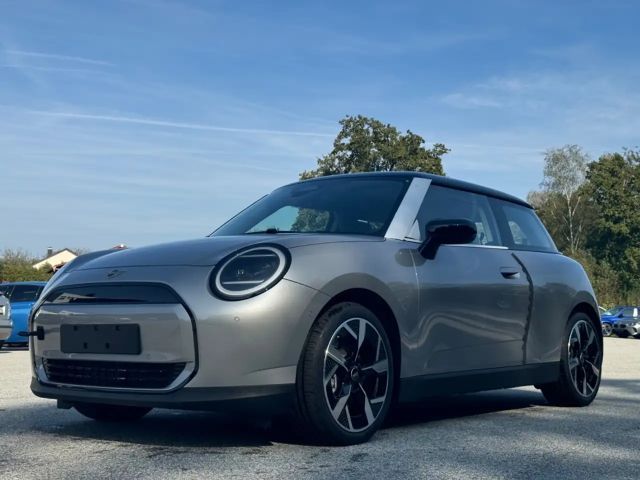MINI Cooper E Classic Trim Paket S 18-Zoll/LKH/HeadUp