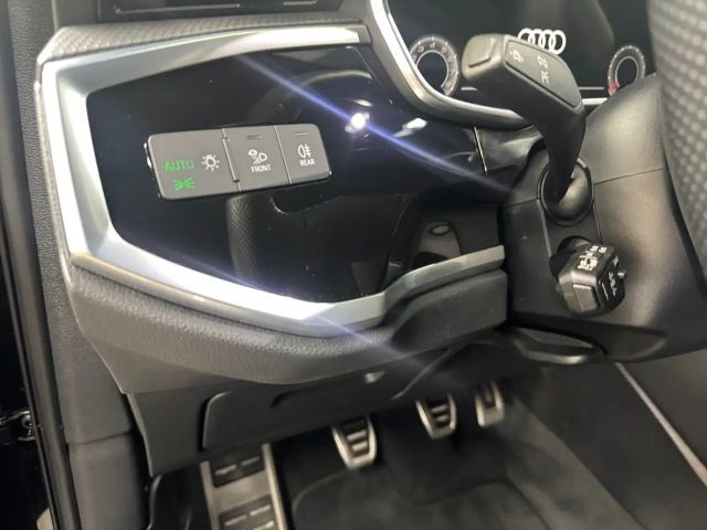 Audi Q3 35 TFSI S-Line