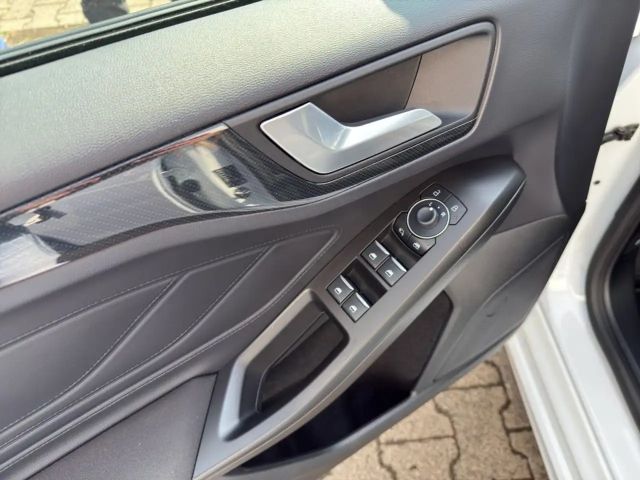 Ford Focus EcoBoost ST Line Wagon