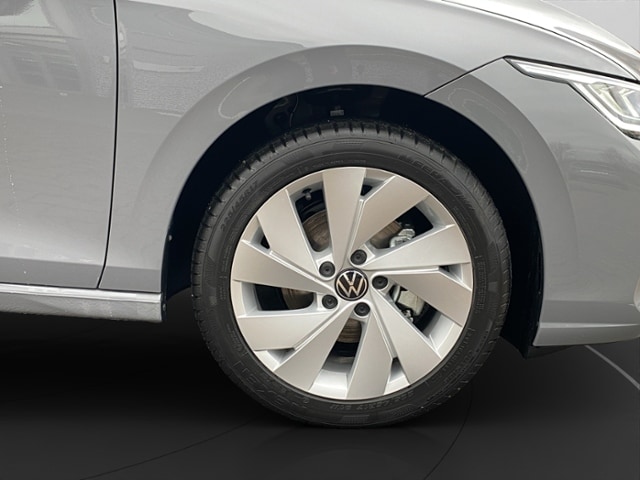 Volkswagen Golf 1.5 TSI Golf VIII