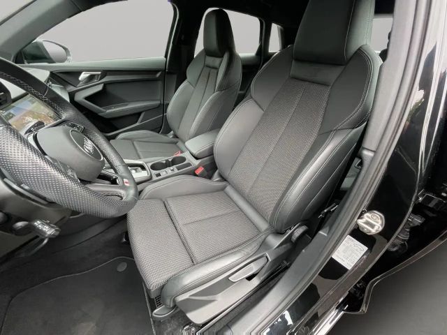 Audi A3 30 TFSI Sedan