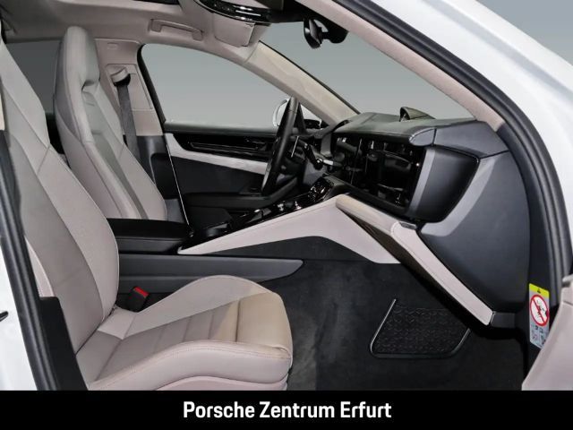 Porsche Panamera 4 E-Hybrid