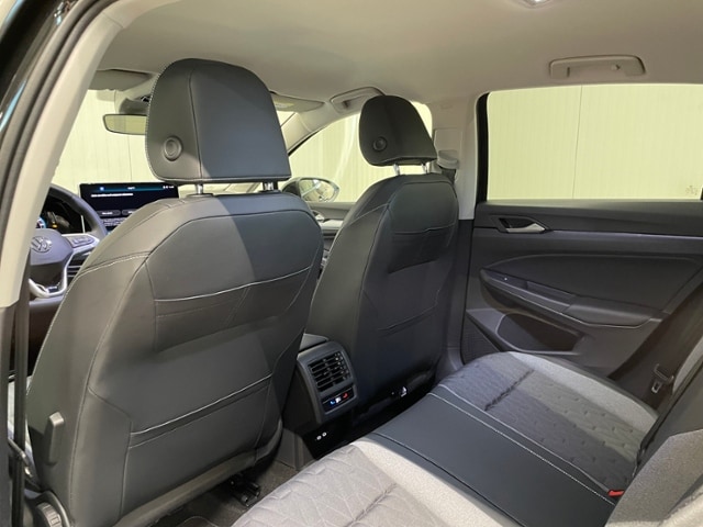 Volkswagen Golf 1.5 eTSI DSG Golf VIII