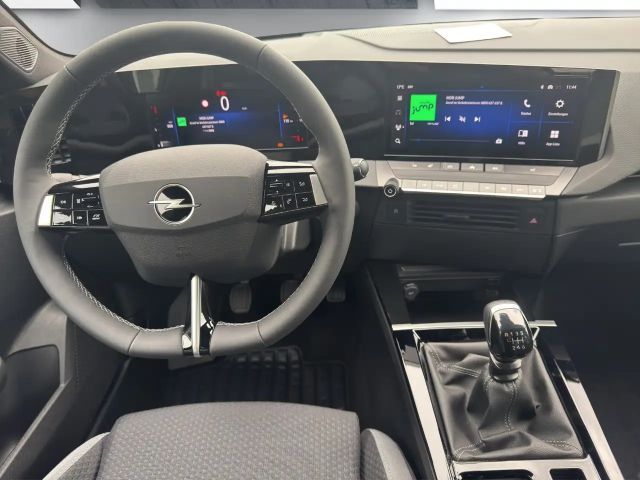 Opel Astra Edition Sports Tourer