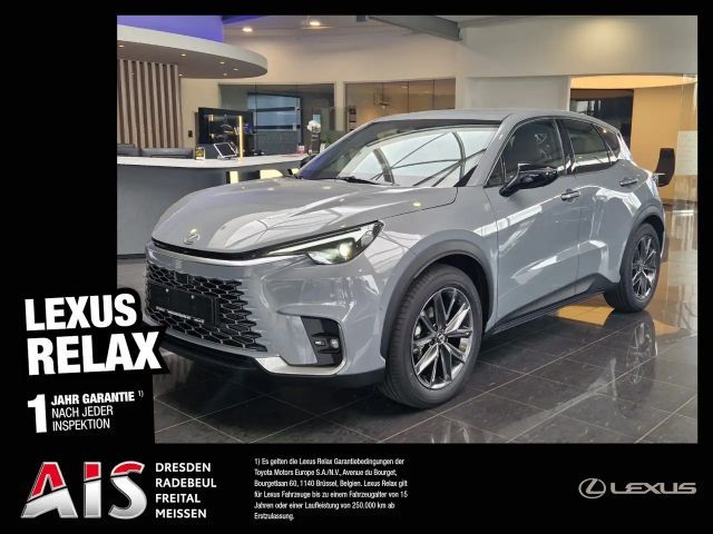 Lexus LBX E-Four Relax