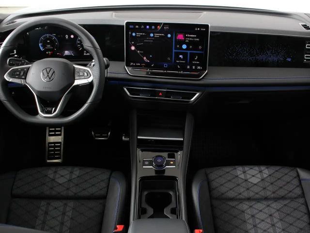Volkswagen Tiguan 4Motion DSG R-Line