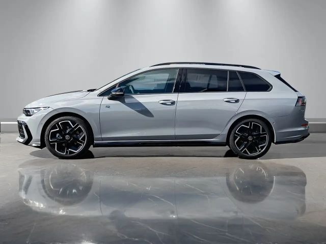 Volkswagen Golf R-Line Variant