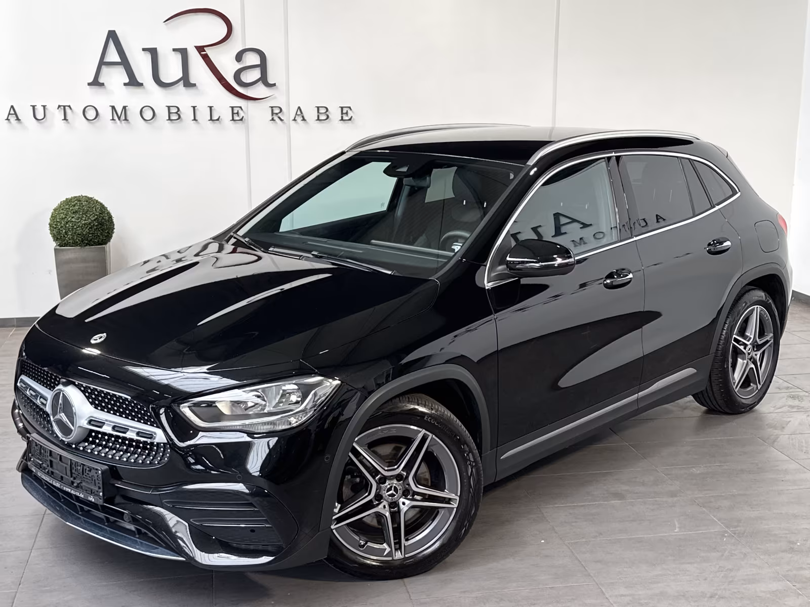 Mercedes-Benz GLA 220 4MATIC AMG Line GLA 220 d