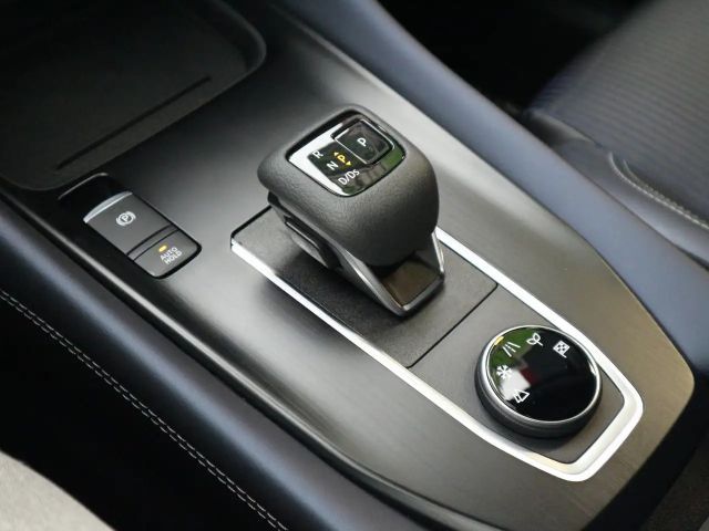 Nissan Qashqai AWD DIG-T Tekna