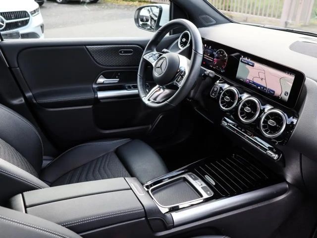 Mercedes-Benz B 180 Progressive