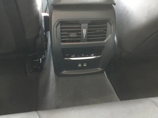 BMW 330 330i M-Sport Touring xDrive