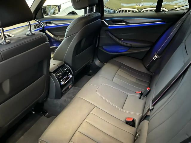 BMW 530 530i M-Sport Touring xDrive