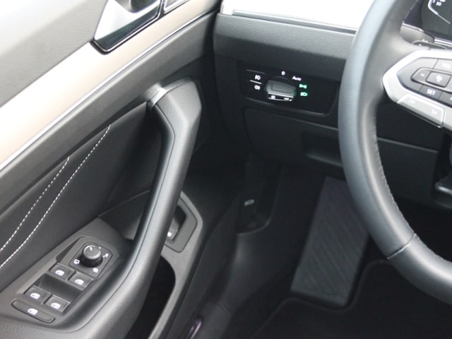 Volkswagen Passat 1.5 TSI DSG Variant