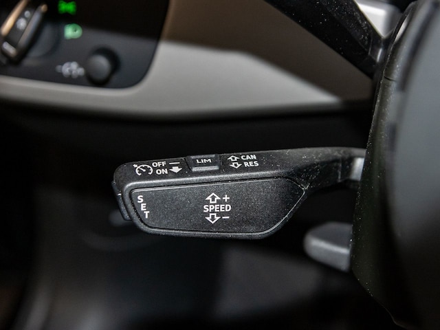 Audi A4 40 TFSI Avant S-Tronic