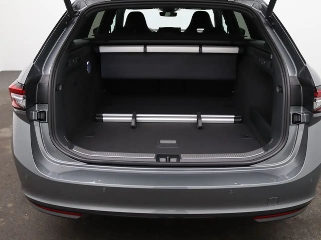 Skoda Superb 2.0 TDI Combi Sportline