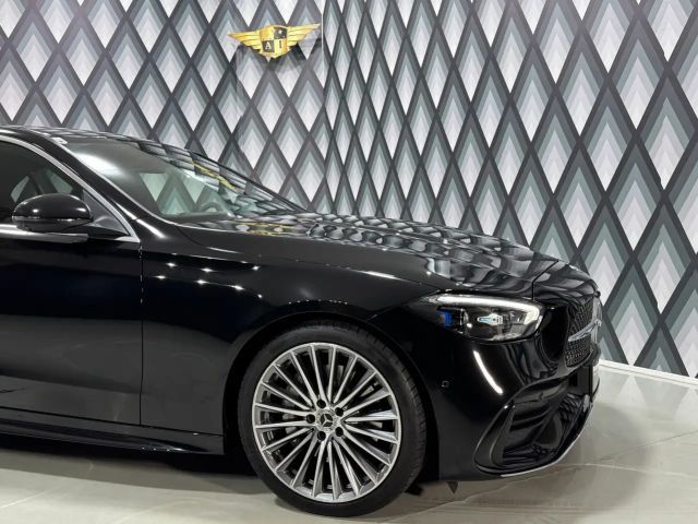 Mercedes-Benz C 220 AMG Line C 220 d Sedan