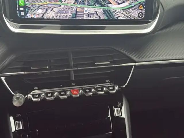 Peugeot 2008 Allure Pack PureTech