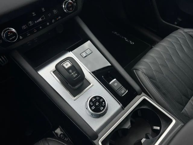 Mitsubishi Outlander 4WD PHEV