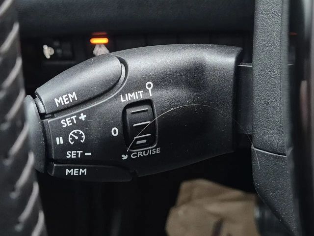 Peugeot 2008 Allure Pack PureTech