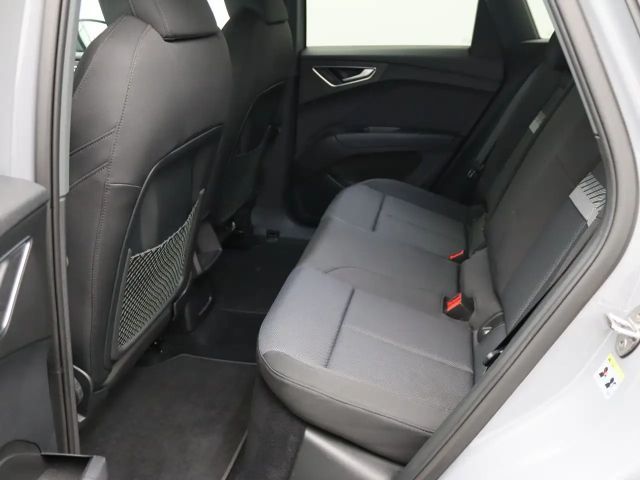 Audi Q4 e-tron advanced 45 / MMI-Navi plus, AHK, LED