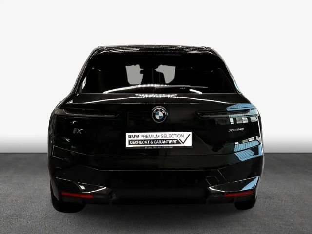 BMW iX xDrive40