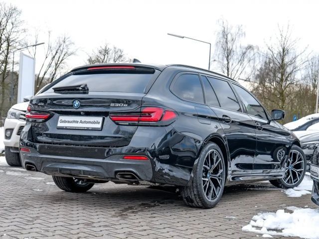 BMW 530 530e M-Sport Touring xDrive