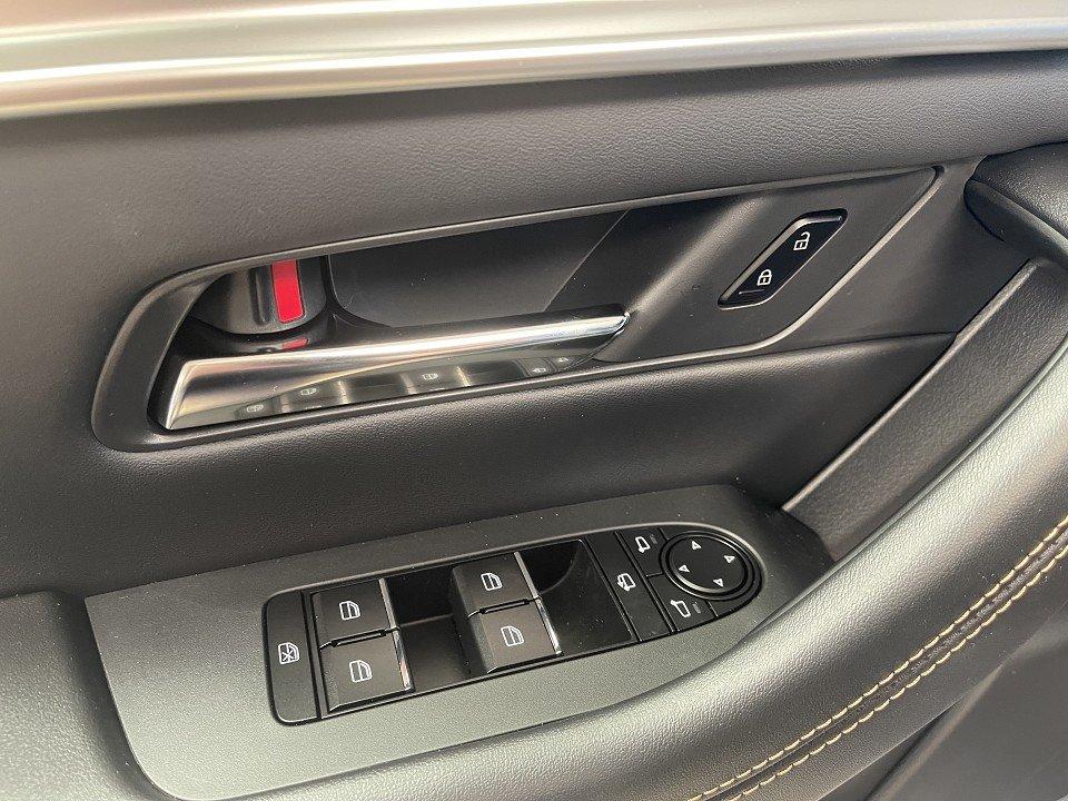 Mazda CX-80 e-Skyactiv