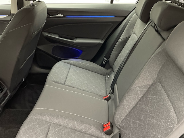 Volkswagen Golf 1.5 eTSI DSG Life Variant