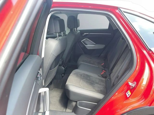 Audi Q3 45 TFSI Hybride S-Line