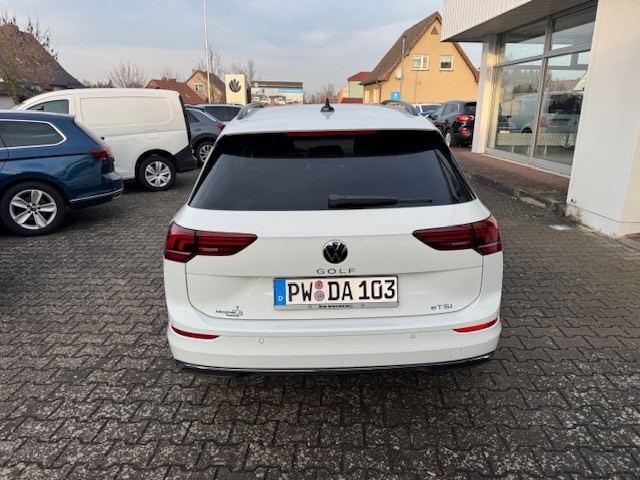Volkswagen Golf 1.5 eTSI Variant
