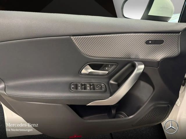 Mercedes-Benz A 180 Progressive