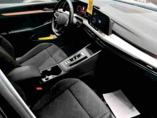 Volkswagen Golf 1.5 eTSI DSG Golf VIII