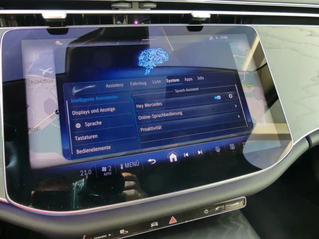 Mercedes-Benz E 200 AVANTGARDE Sedan