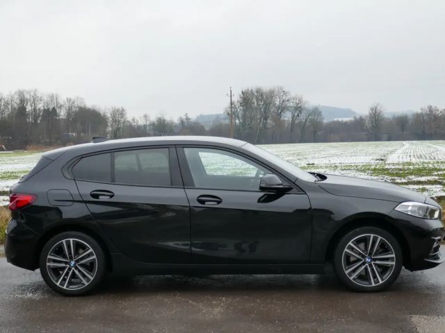 BMW 118 118d Sport Line