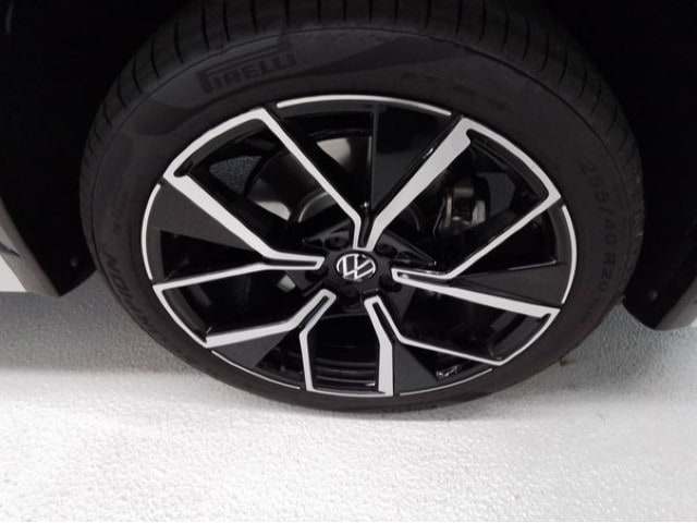 Volkswagen Tiguan 2.0 TDI DSG R-Line