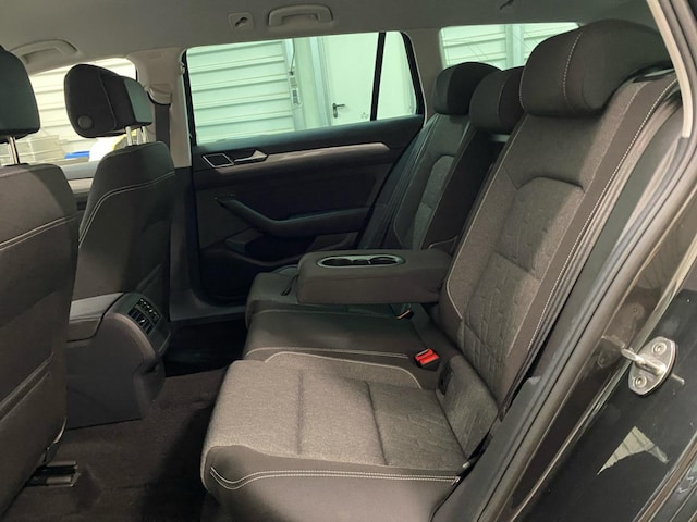 Volkswagen Passat 2.0 TDI Business DSG Variant