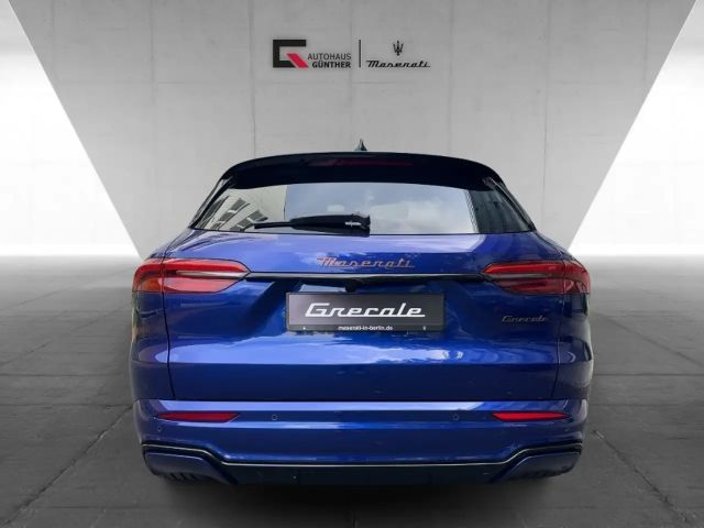 Maserati Grecale Folgore mit 558 PS Allrad 500 KM Reichweite - Mase